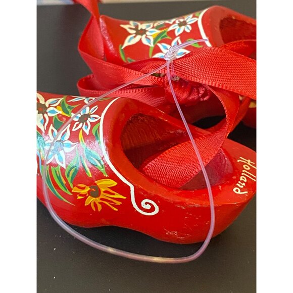 Mini Hand-Painted Wooden Dutch Clogs With Floral Design & Red Ribbon From Hollan - Picture 5 of 9